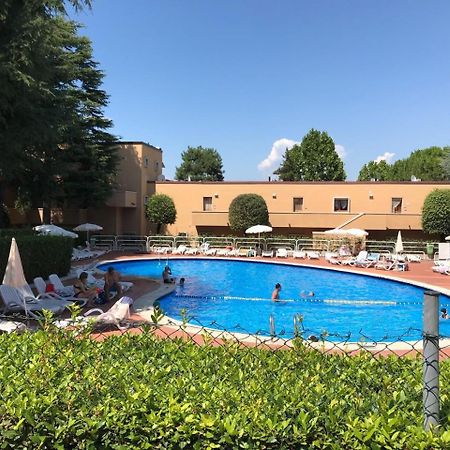 Italianflat - Peschiera In Vacanza Peschiera del Garda Buitenkant foto