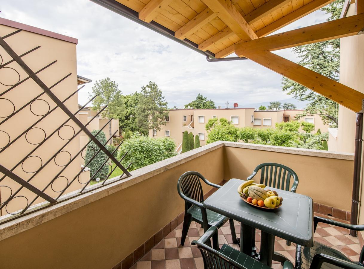 Italianflat - Peschiera In Vacanza Peschiera del Garda Buitenkant foto